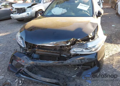 2017 Honda Accord Hybrid Ex-L z USA, uszkodzony, nr VIN JHMCR6F5XHC008429